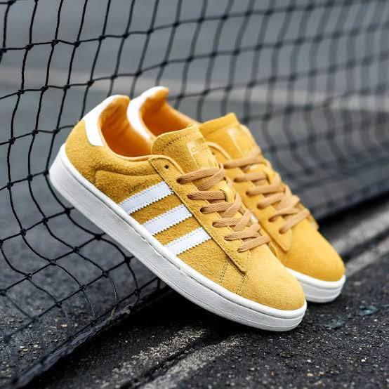 Resplandor gusto Sofocar Authentic Adidas Campus Yellow Shoes - Womens, Women's Fashion, Footwear,  Sneakers on Carousell
