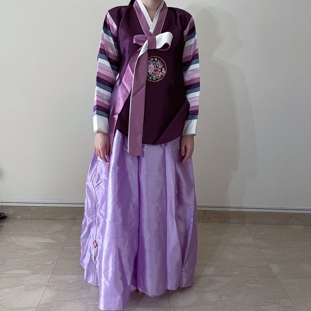 Authentic Korean purple hanbok, Women's Fashion, Dresses u0026 Sets,  Traditional u0026 Ethnic wear on Carousell