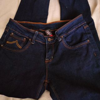 (Category: ) located in . Submitted by stuff.tosell_ (Listing ID 1165162037, Image 1). Description: .