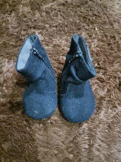 Boot baby size 3-6