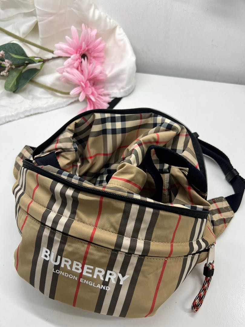 Burberry convertible waist bag to bag pack, Women's Fashion, Bags &  Wallets, Purses & Pouches on Carousell