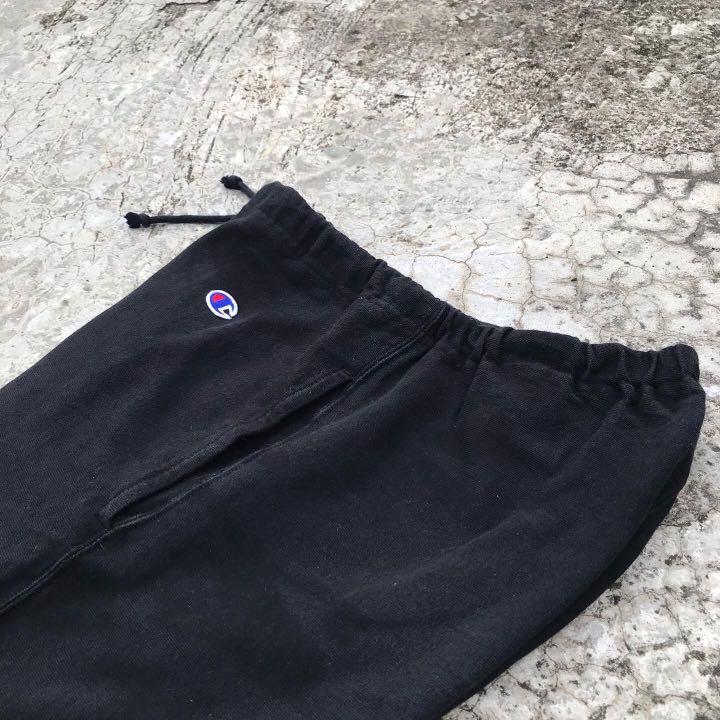 Champion relax short pants, Fesyen Pria 