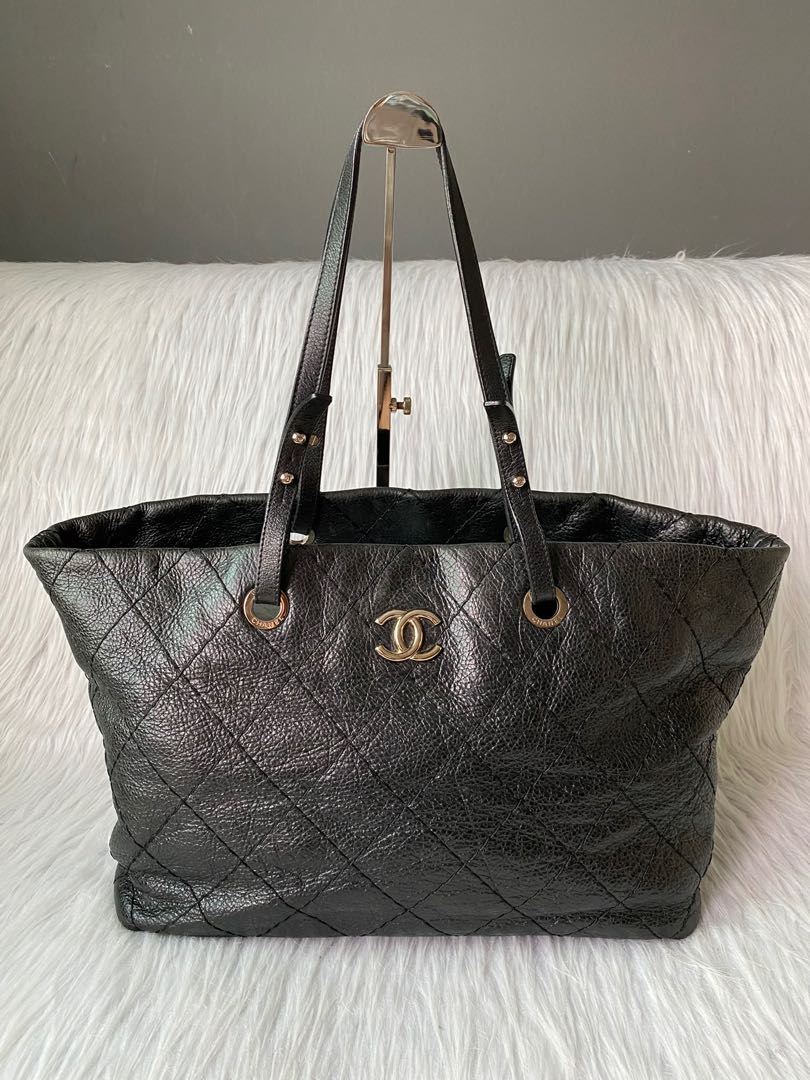Chanel On the Road Large tote, Women's Fashion, Bags & Wallets, Shoulder  Bags on Carousell