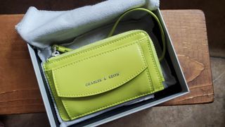 （分類：）位於 。 由 dearestshopaholic 提交（商品編號 1165102213，圖片 1）。簡介： 。