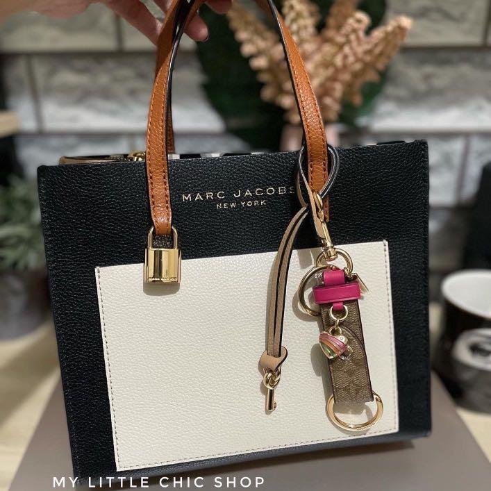 Coach, Accessories, New Coach Trigger Snap Bag Charm In Signature Canvas  With Heart Charm C828 58