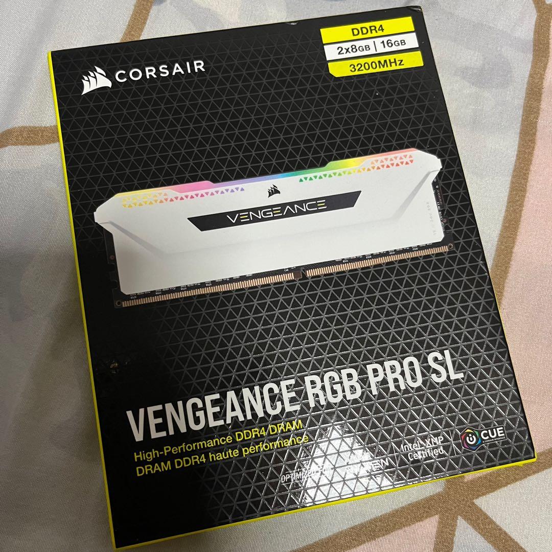 Corsair Vengeance RGB Pro SL 3200Mhz Memory RAM WHITE Computers