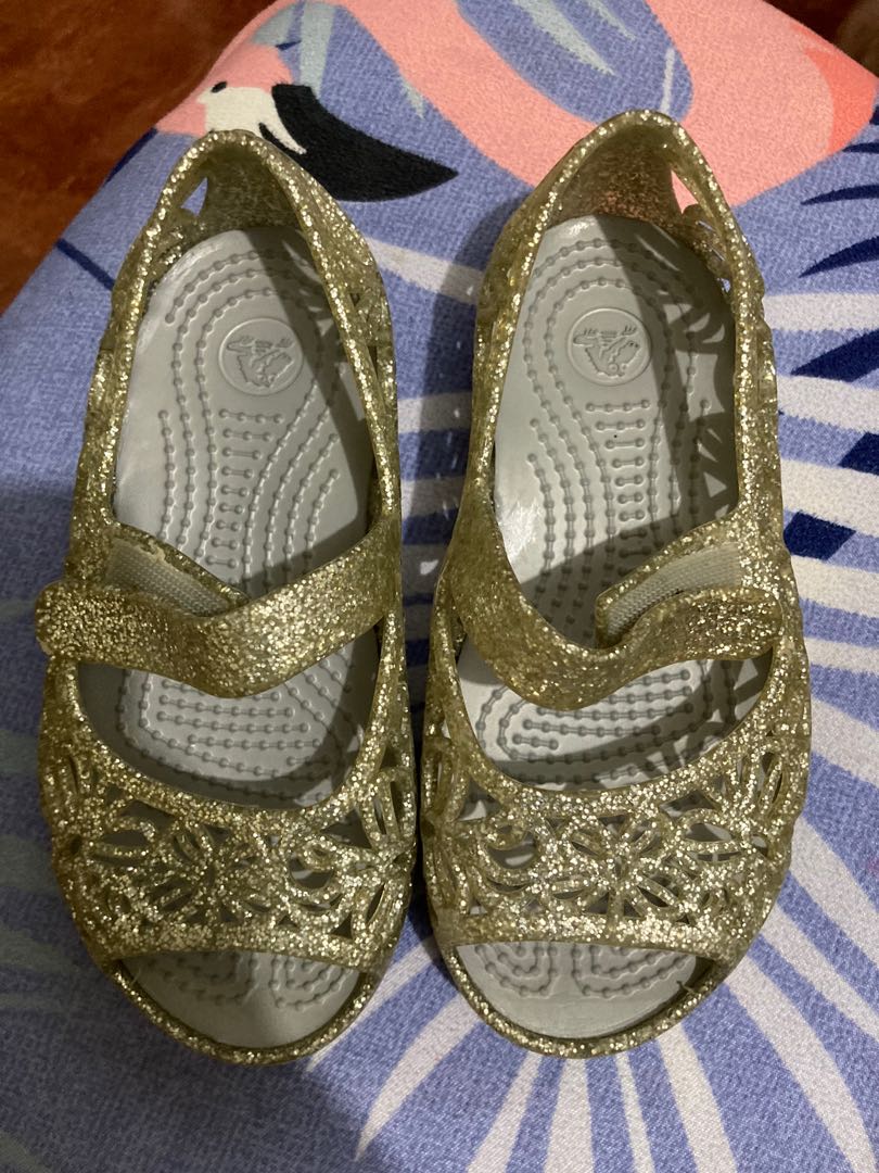 Crocs C8, Babies & Kids, Babies & Kids Fashion on Carousell