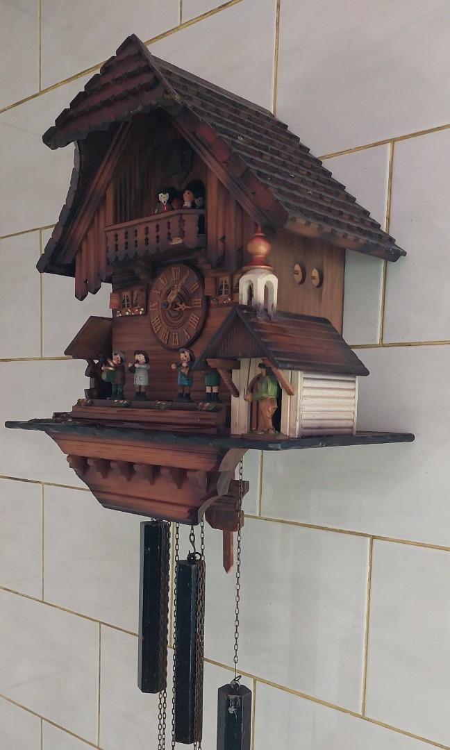 Cuckoo clock black forest, Furniture & Home Living, Home Decor, Clocks