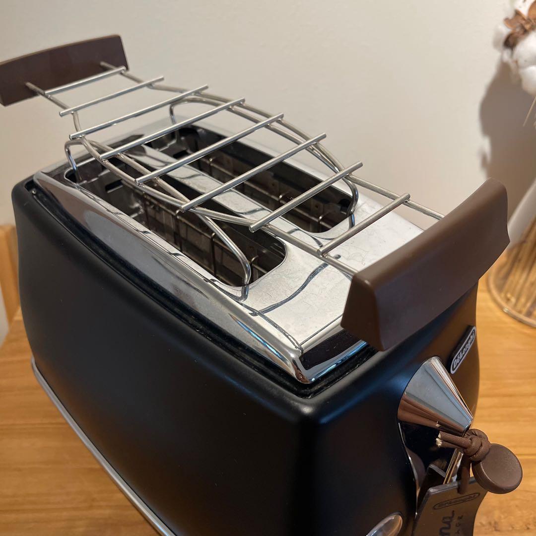 Delonghi Icona Vintage 2Slice Toaster, Furniture & Home Living