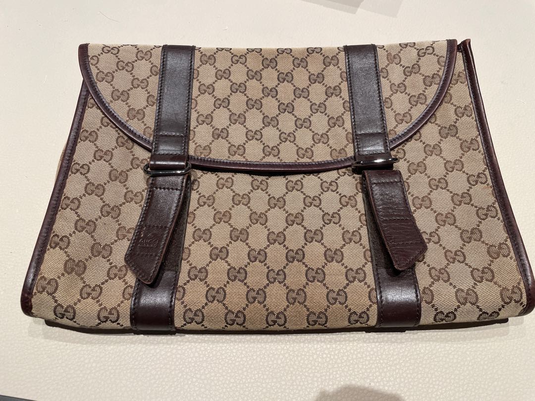 Gucci Envelope Bag, Men's Fashion, Bags, Belt bags, Clutches and