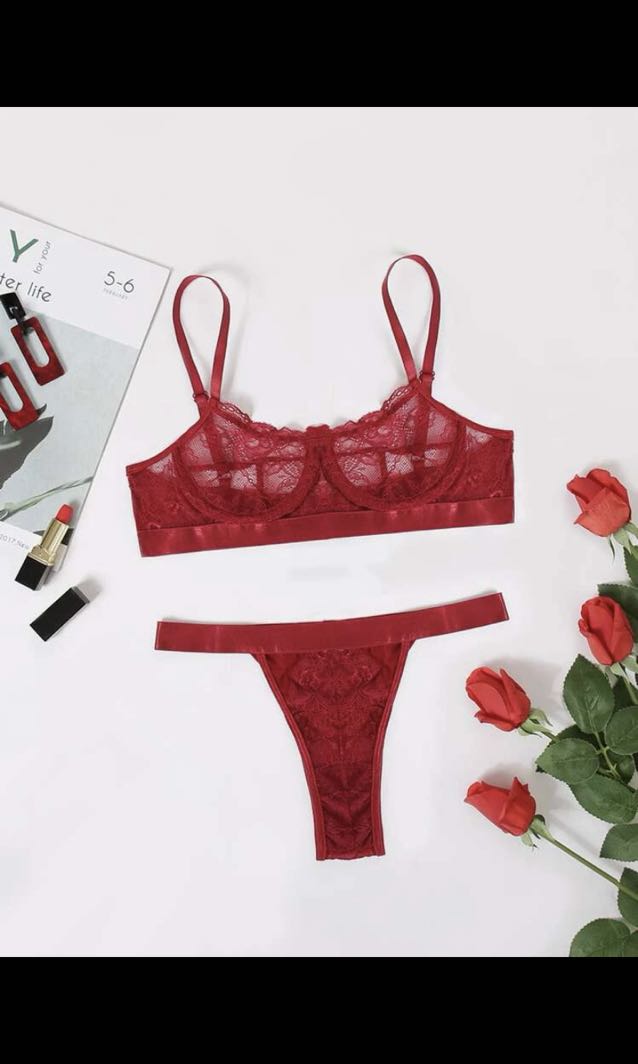 Lace lingerie to lust for 😍 - Lounge Underwear