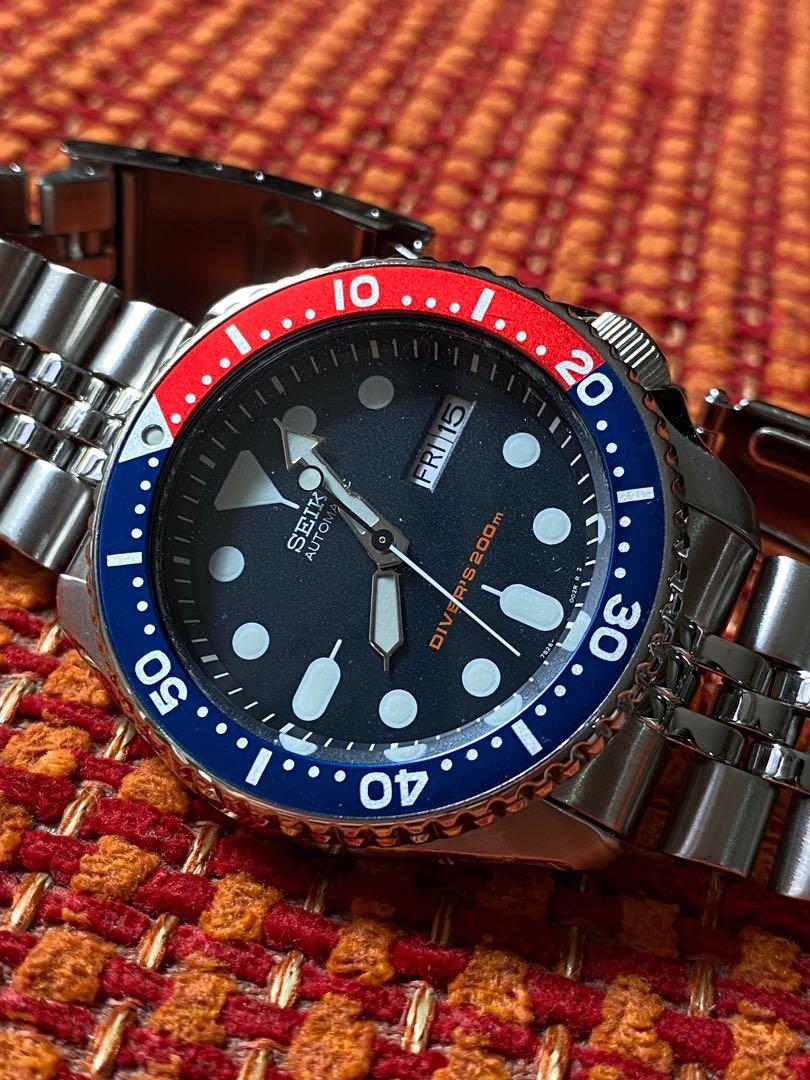 Jam Tangan Pria Seiko SKX009 on Bracelet Made in Japan Original, Fesyen  Pria, Jam Tangan di Carousell