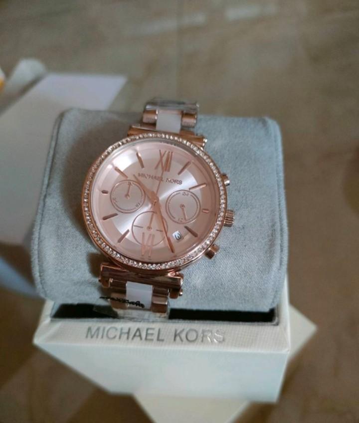 Jam Tangan Wanita Michael Kors MK6560 