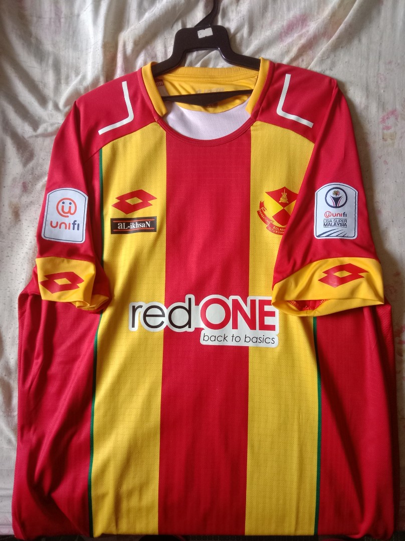 Jersi Selangor 2018 Original Men S Fashion Activewear On Carousell