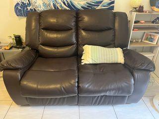 Leg rest sofa