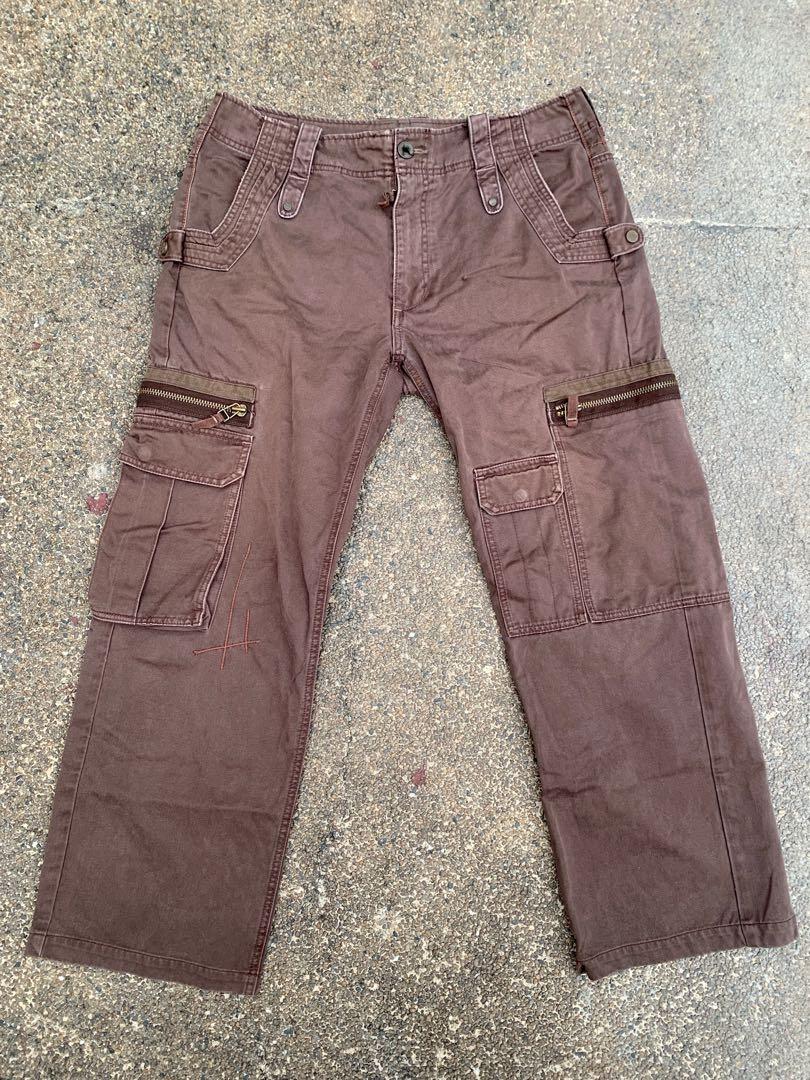🍫Levi's Chocolate Brown Cargo pants🍫, Men's Fashion, Bottoms, Jeans on  Carousell