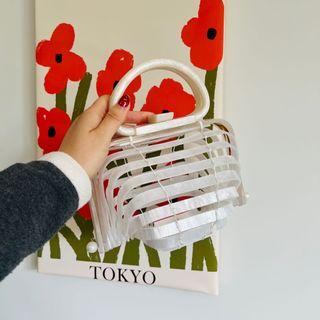 Like new Pearl-shine summer clutch