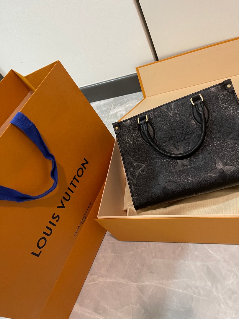 Shop Louis Vuitton Onthego Pm (M59856) by CITYMONOSHOP