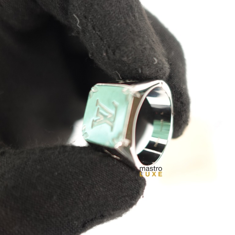 Louis Vuitton Signet LV Logo Ring - Size 9.5