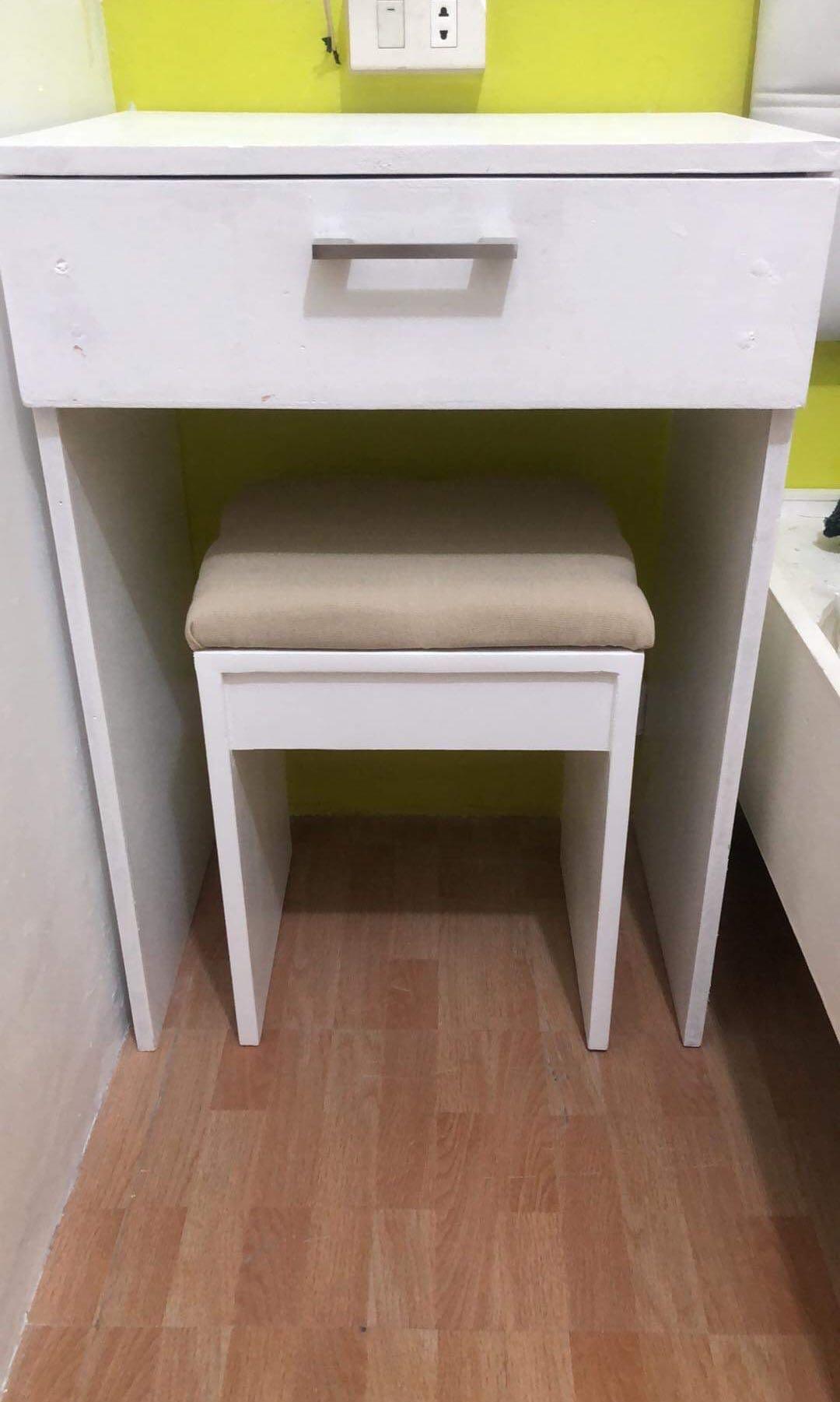 Chair dresser best sale