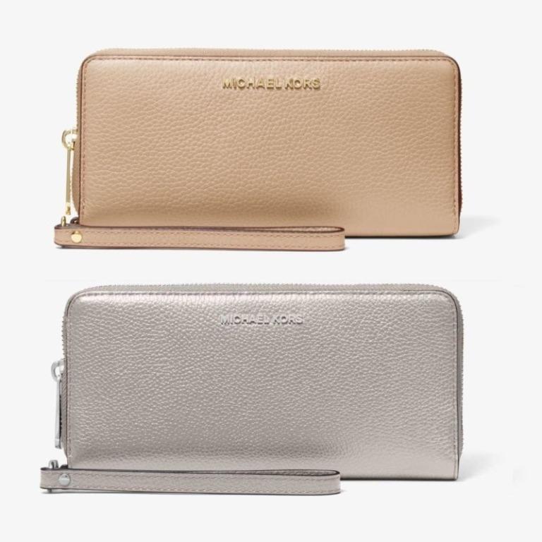 Jet set travel sales large pebbled leather wristlet