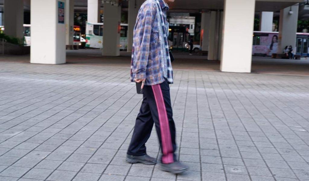Needles Narrow Track Pants navy/pink