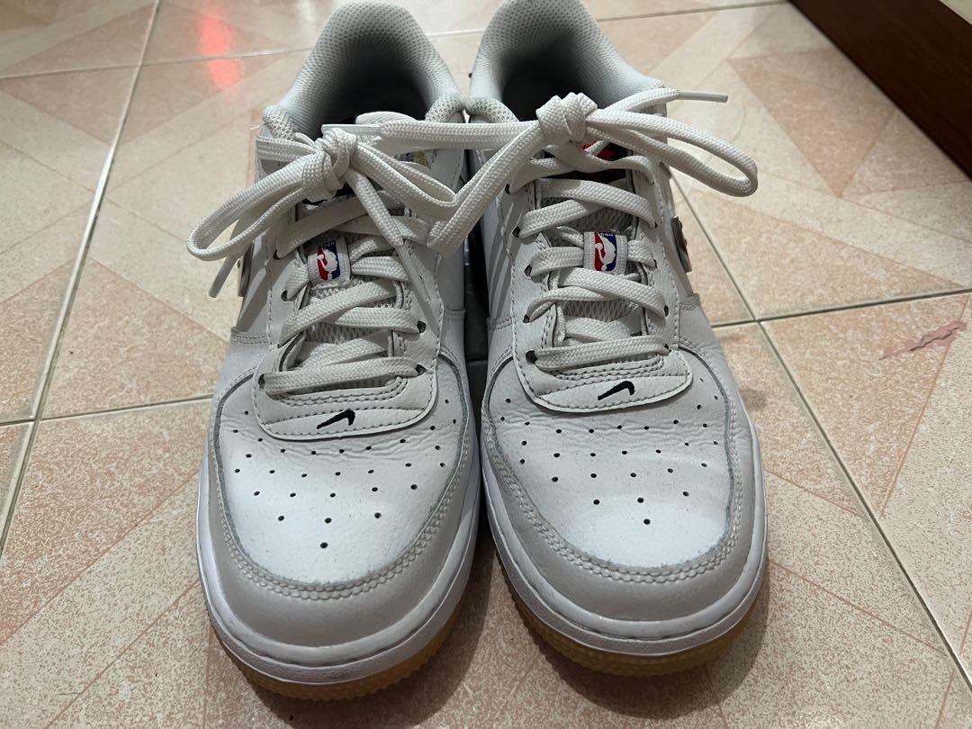 Nike Air Force 1 Low NBA White Crimson Gum CT2298-101, 女裝, 鞋 