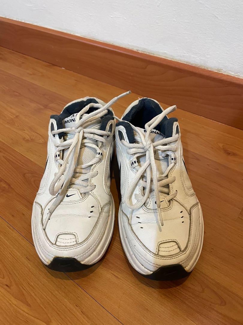 nike air monarch women's