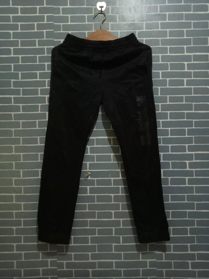 lebron joggers pants