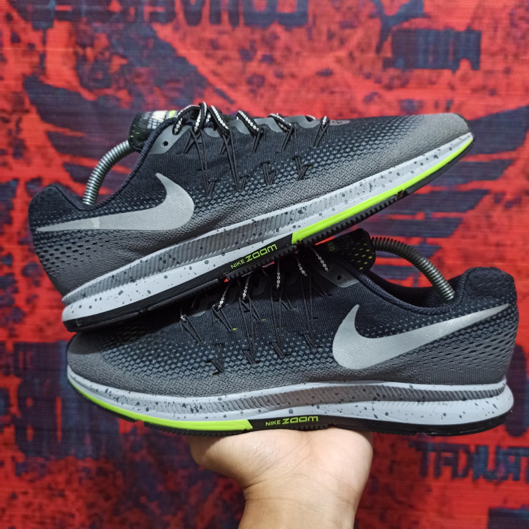 nike pegasus 33 shield