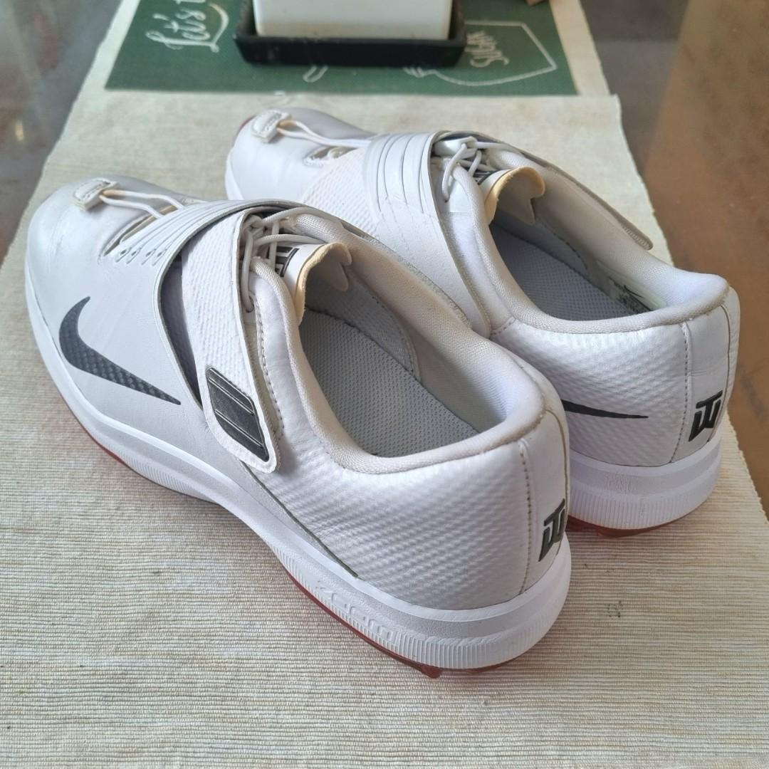 NIKE TW GOLF SHOES, Sports Equipment, Sports & Games, Golf on Carousell