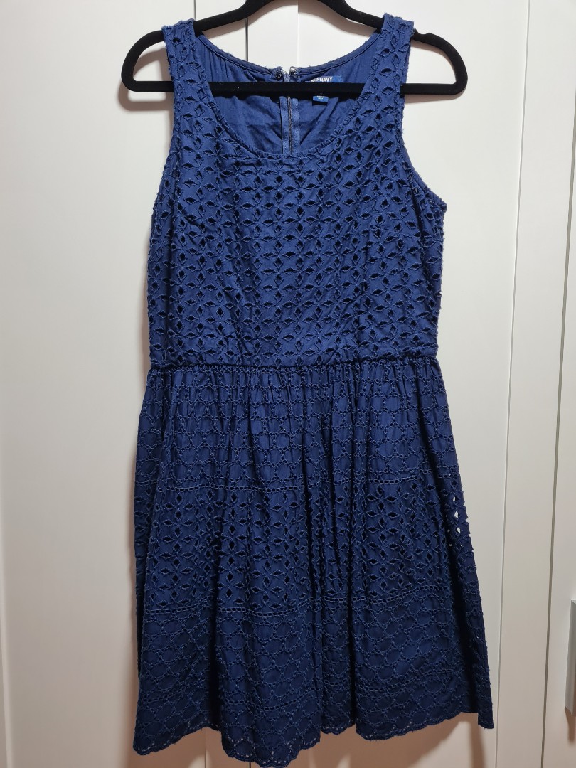 Old navy lace online dress