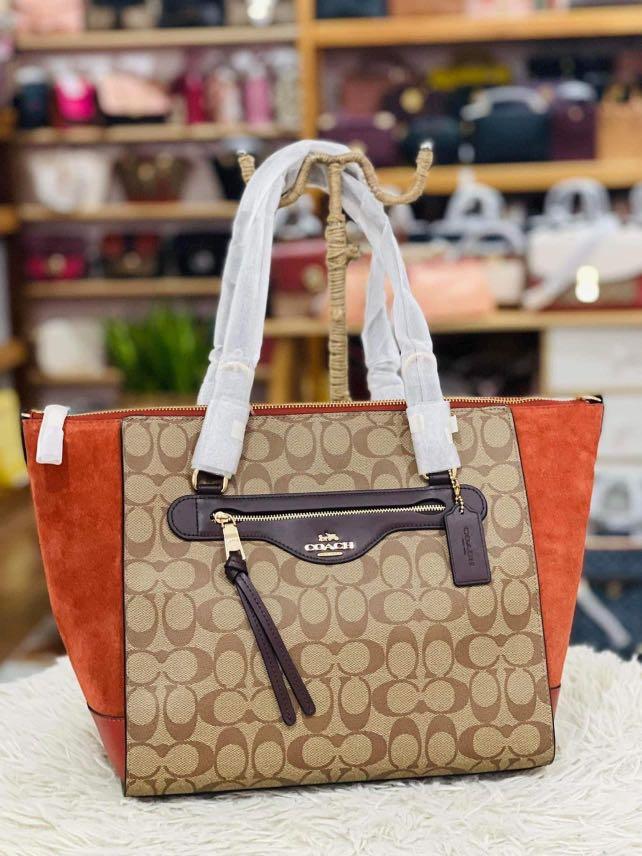 💯ORIGINAL COACH KLEO HOBO COLORBLOCK (Category: Luxury Bags & Wallets) located in Quezon City. Submitted by ashongsstore (Listing ID 1165112577, Image 1). Description: 🐎C0ACH NEW COLLECTION🐎 🇵🇭ONHAND🇵🇭 ‼️Please look at our pictures as that is exactly what you are purchasing‼️ 💯GUARANTEED ORIGINAL AND AUTHENTIC or TRIPLE YOUR MONEY BACK! Not REPLICA, OEM, TOP GRADE QUALITY, AUTHENTIC QUALITY or Any other Terms to DENOTE FAKE! 😎 . . BUY WI