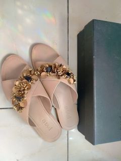 (Kategori: ) berada di . Dikirim oleh vvvoom (ID iklan 1165147011, Gambar 1). Deskripsi: .