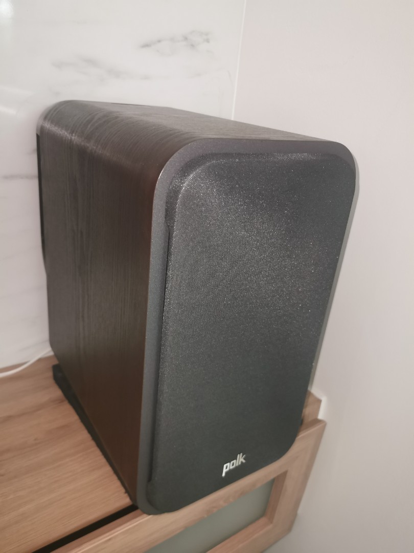 Polk s20 hotsell wall mount