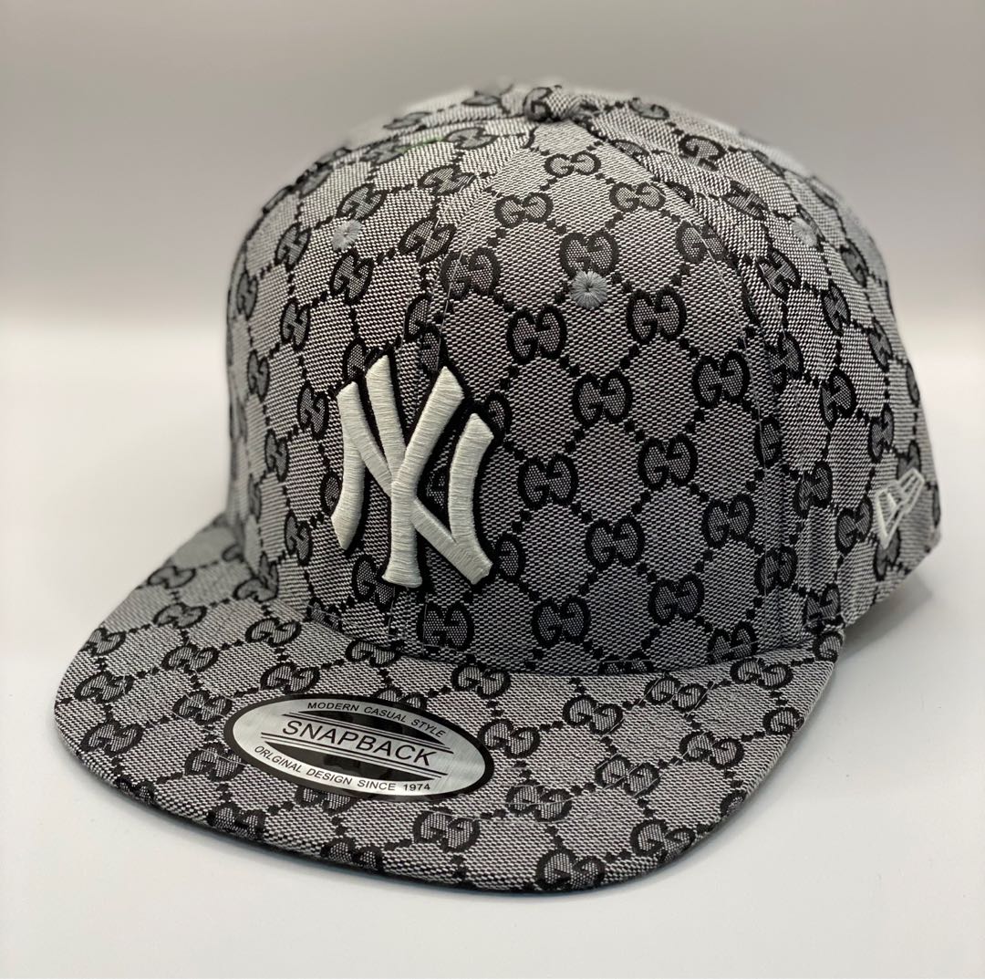 Yankees Grey Snapback Cap 