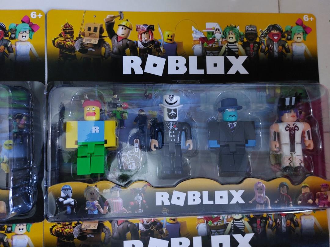 Fake roblox hot sale toys
