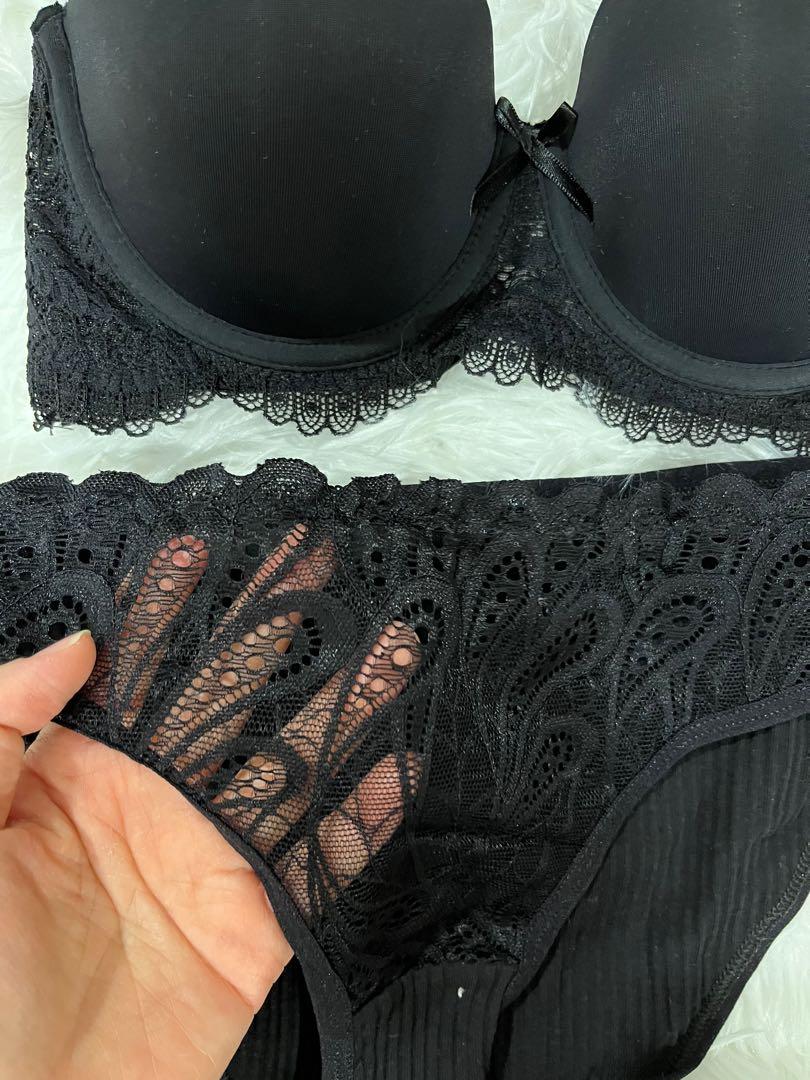 Bra b32, Women's Fashion, Undergarments & Loungewear on Carousell