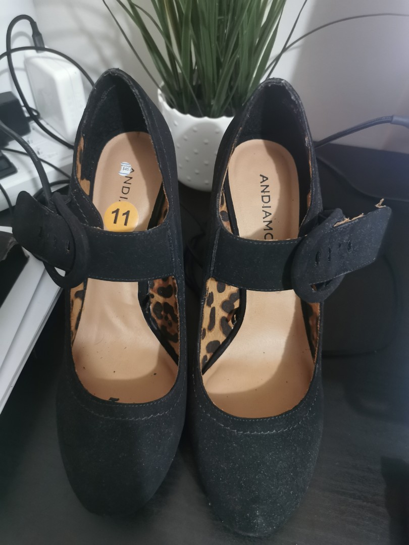 Size 11 Women Black Heels Andiamo 