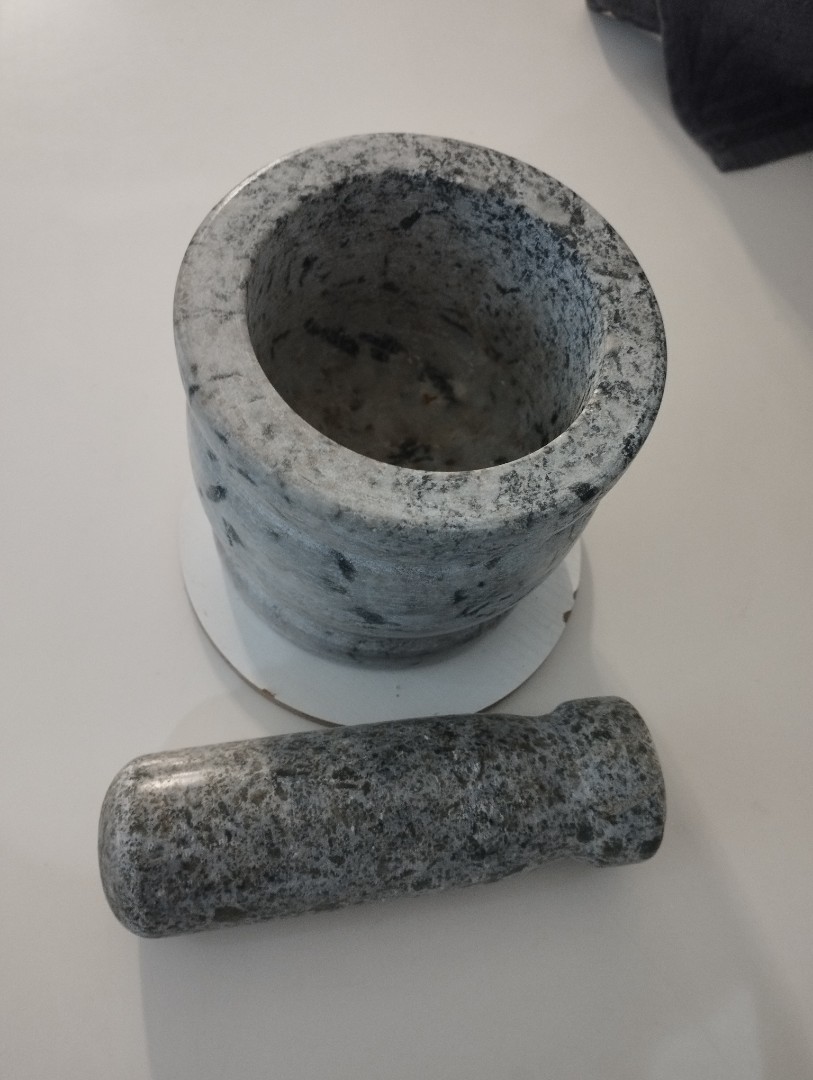 ginger garlic stone crusher