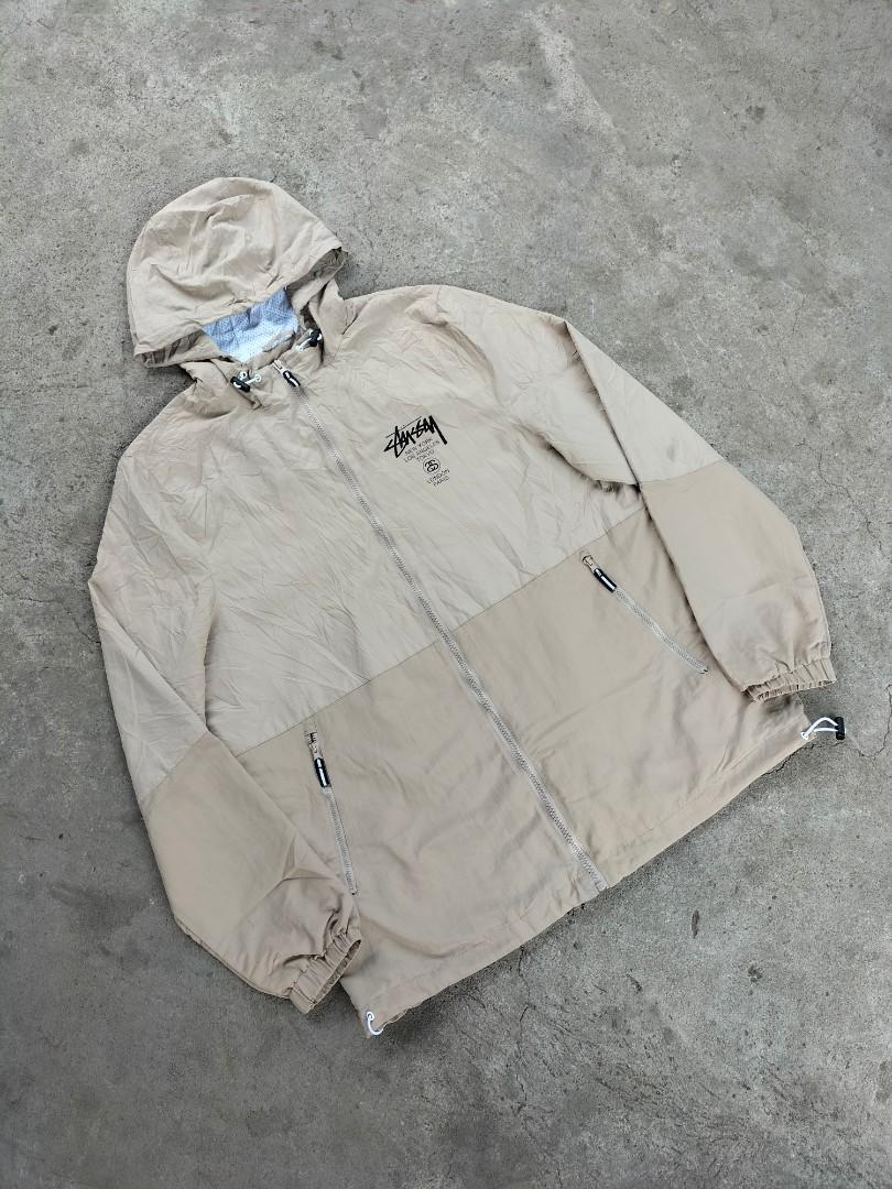 World outlet tour windbreaker