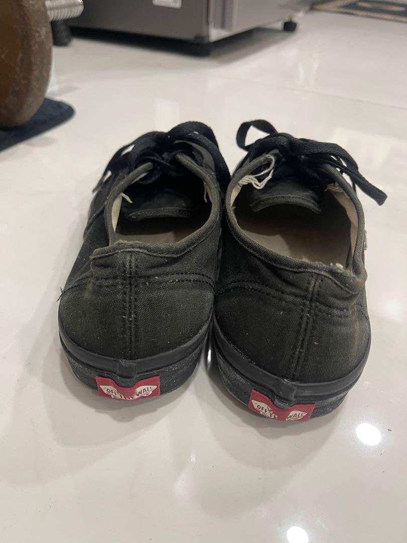 All black vans sale off the wall