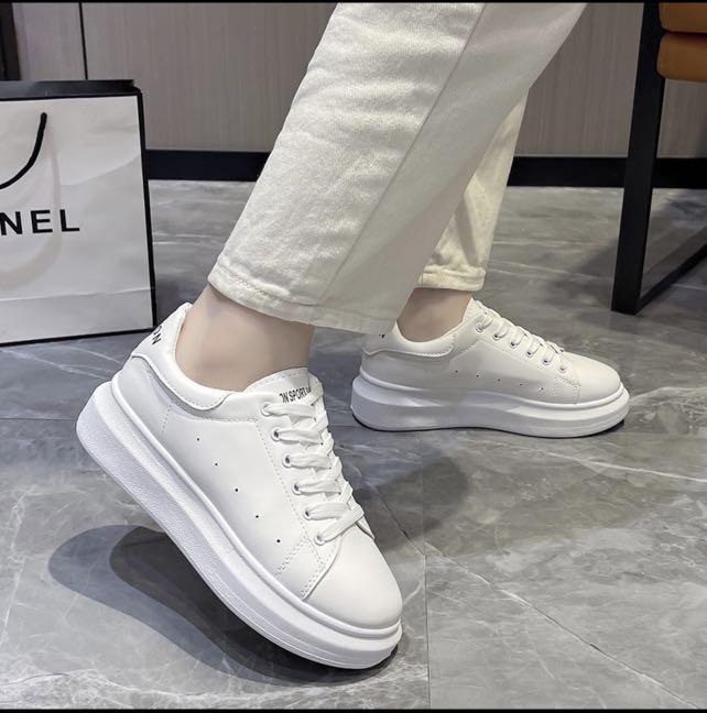 Thick sole white shoes new arrivals