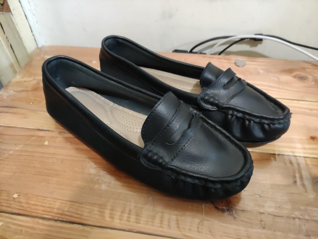 World balance on sale doll shoes
