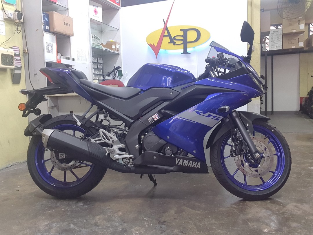 LET YOUR DREAMS BIKE BE YOUR WINGS / YZF-R15 Fi WITH ABS System/ Liquid ...