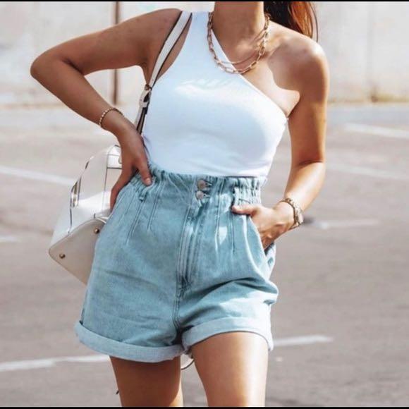 Zara high waisted paperbag denim shorts Women s Fashion Bottoms Shorts on Carousell