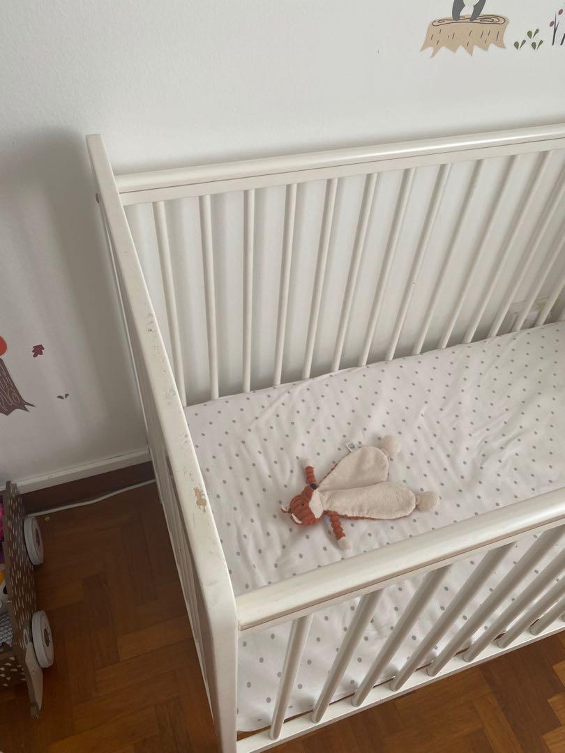 2 x high quality white baby cots, Babies & Kids, Baby Nursery & Kids