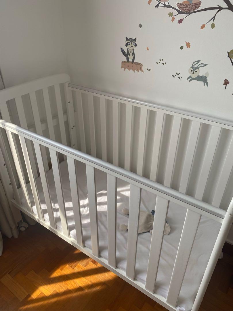 2 x high quality white baby cots, Babies & Kids, Baby Nursery & Kids Furniture, Cots & Cribs on