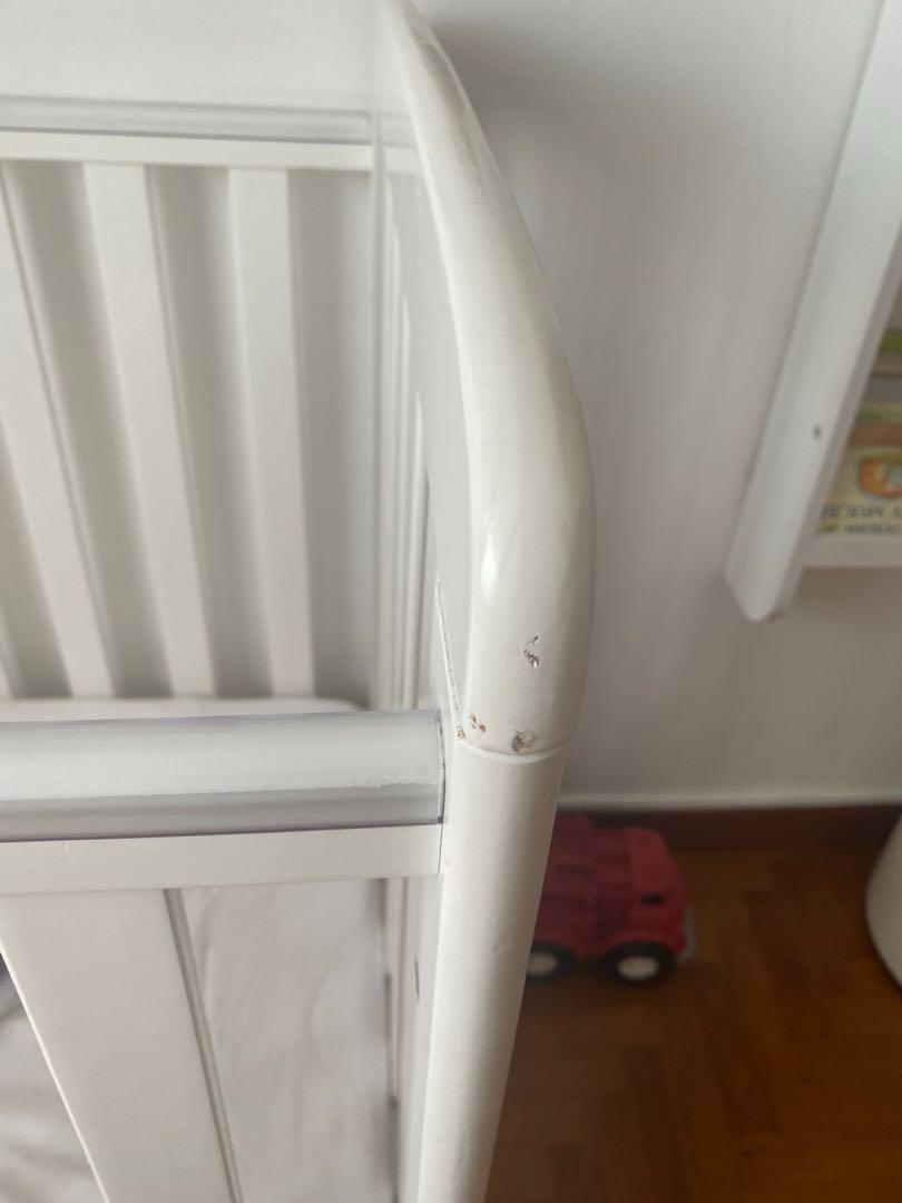 2 x high quality white baby cots, Babies & Kids, Baby Nursery & Kids