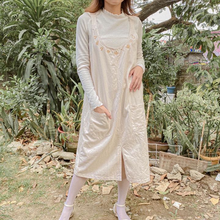 ✿ DISNEY CREAM JUMPER DRESS WITH 